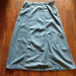 Appleseed's Retro Denim Flare skirt Size 8